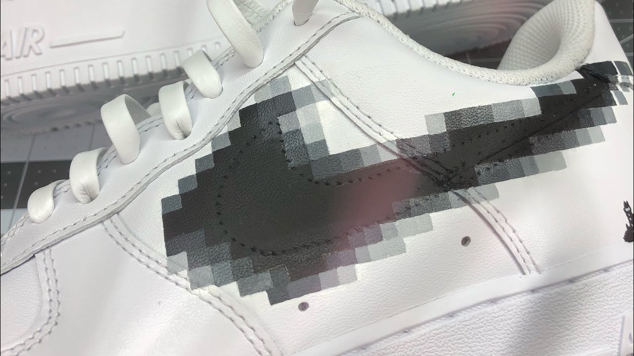 nike swoosh glitch