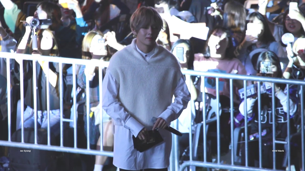 [170924] 대전 SF - MC 대기 중 블랙핑크 불장난 추는 태형이(V FOCUS)