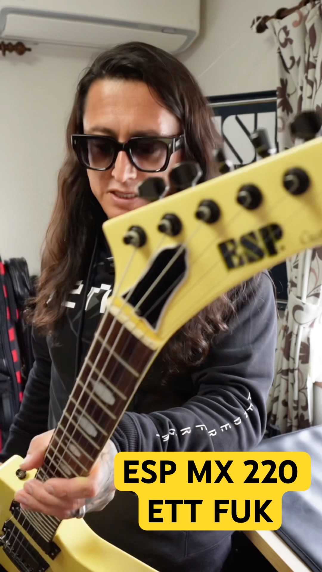 the ESP MX 220 EET FUK (1987) 🇯🇵#esp #espguitars #explorer