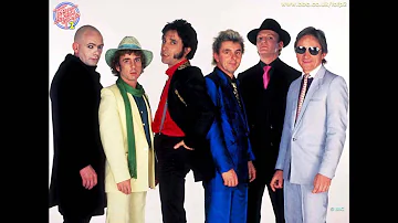 The Flying Pickets - I Heard It Through The Grapevine