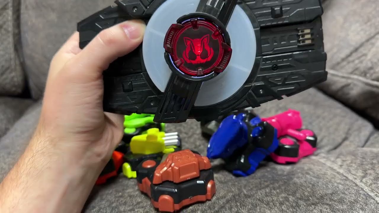 Kamen Rider Geats: Armed Weapon Buckles [Showcase]