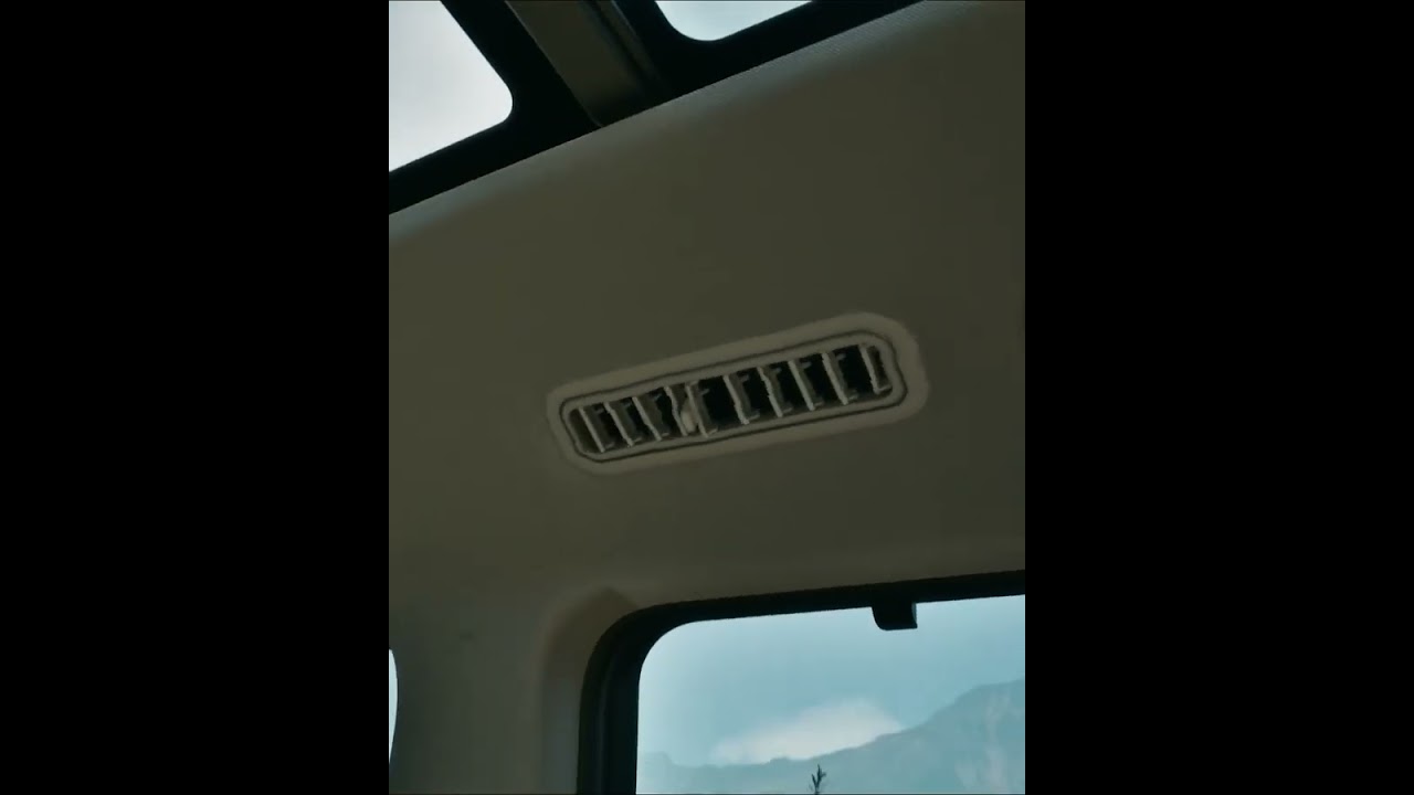 The Carens Clavis keeps everyone comfortable without having to constantly adjust the temperature.