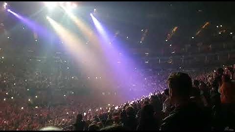Run Through Walls - The Script - Live at O2 29.02.20