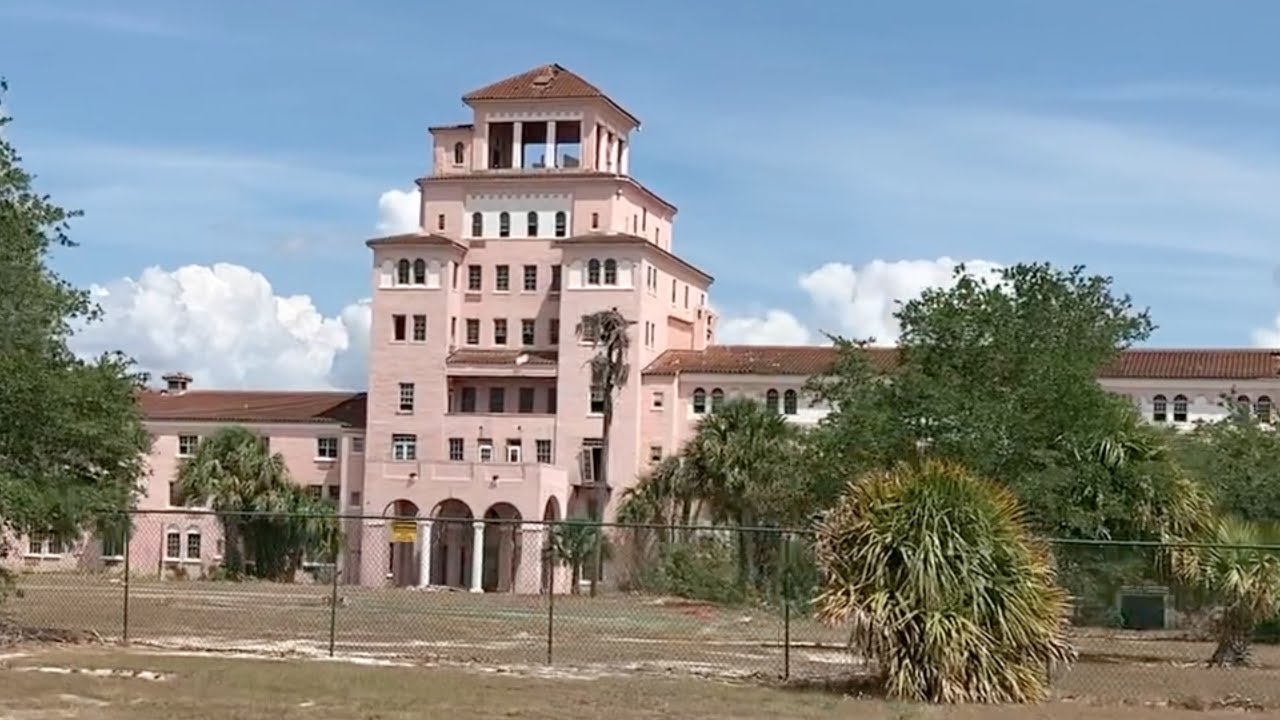 Episode 4: Harder Hall (The Pink Lady) and the Sebring Soda Festival