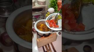 Samoshe wali puri or alu ki chatpati sabji😘✨ #shorts #viral #video #shortvideo #tiny