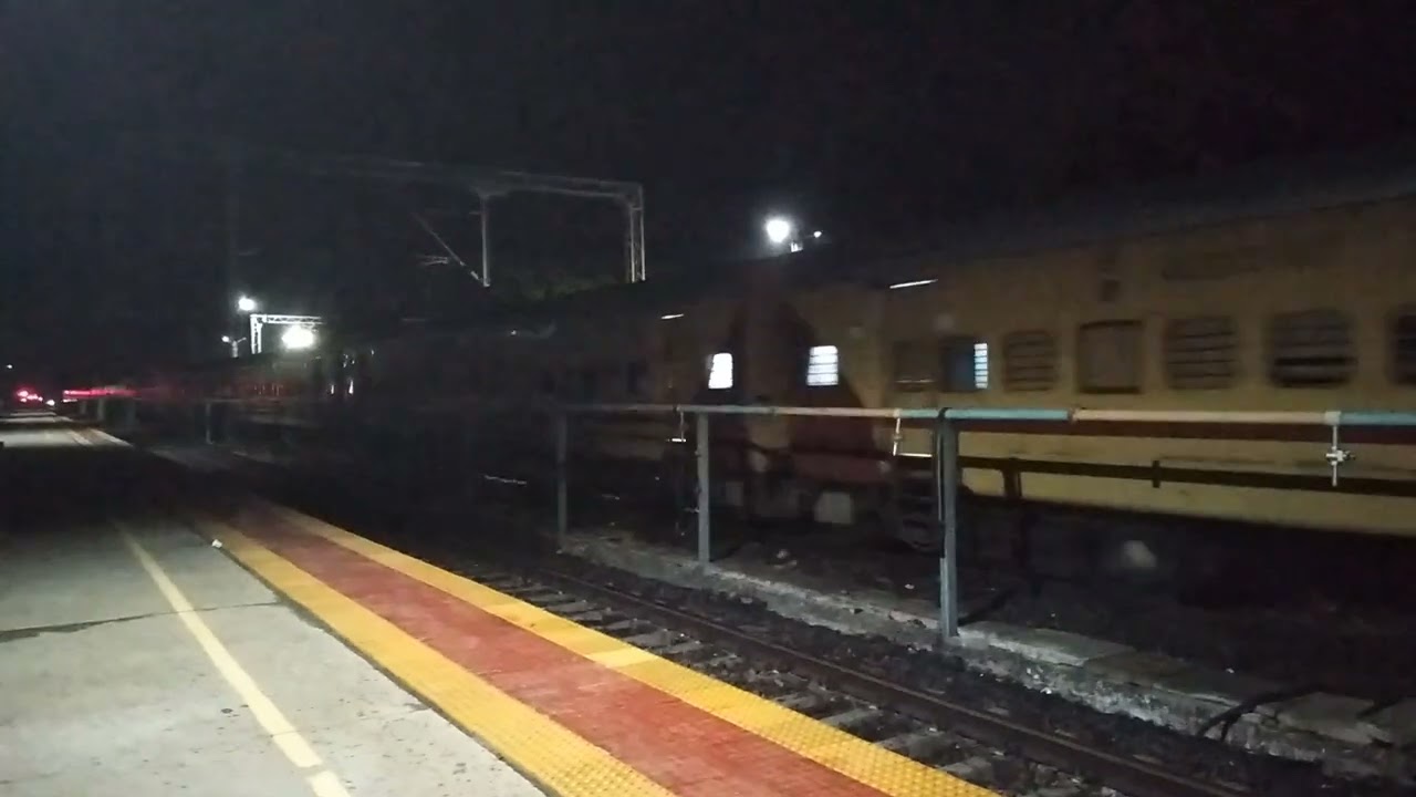 22154 Salem superfast Express Coach Position - YouTube