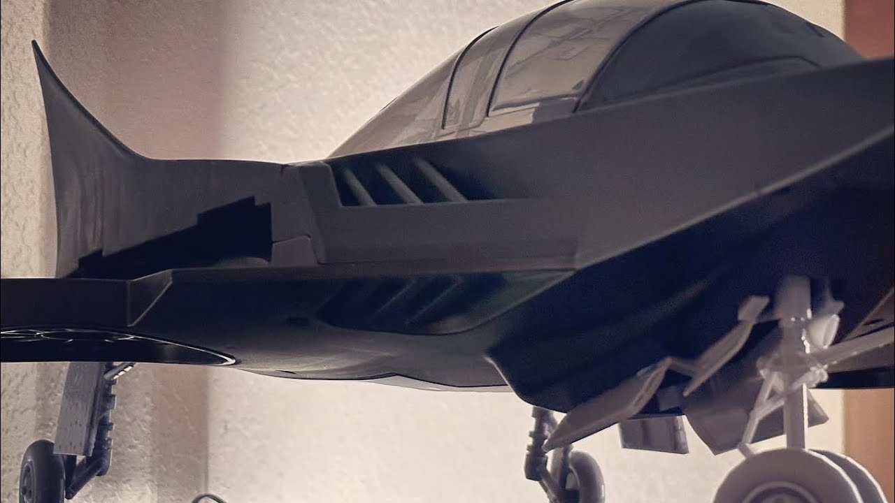 SpinMaster 32’ Batwing landing gear upgrade kit