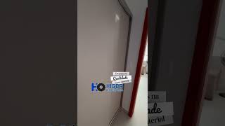 Cozinha planejada em MDF Fend com cava alumínio, ilha funcional e máximo aproveitamento do espaço.