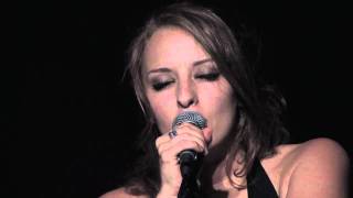 Julia Haltigan sings 1952 Vincent Black Lightning 6/29/11 chords