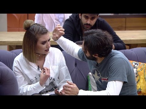 Kısmetse Olur - Melis, damatlar evini bastı! Gözyaşlarını tutamadı!