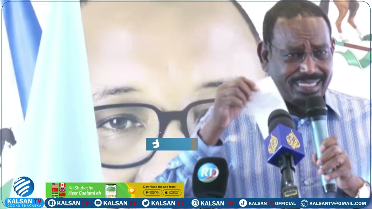 Xildhibaan Faarax Macalin. 