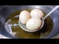 【小穎美食】 將雞蛋倒入沸水中，瞬間變成美味