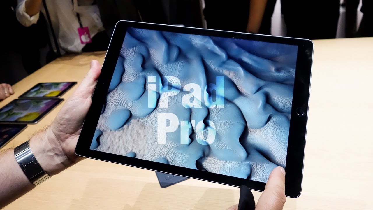 Apple IPAD Pro 12.9 2015. 12.9" Планшет Apple IPAD Pro 12.9 2022. IPAD 12.9 Pro hands. IPAD Pro 12.9 игры. Umiio p10 ultra