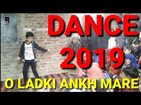 ankh-maare-o-ladki-aankh-maare-simmba/dance-group-by-sameer