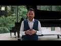 Capture de la vidéo Pre-Concert Interview With Conductor Jean-Sebastien Vallée On Schubert's Winterreise