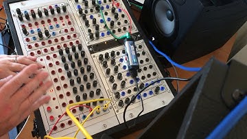 Bouncing Ball (Serge Modular Improv) by mudlogger