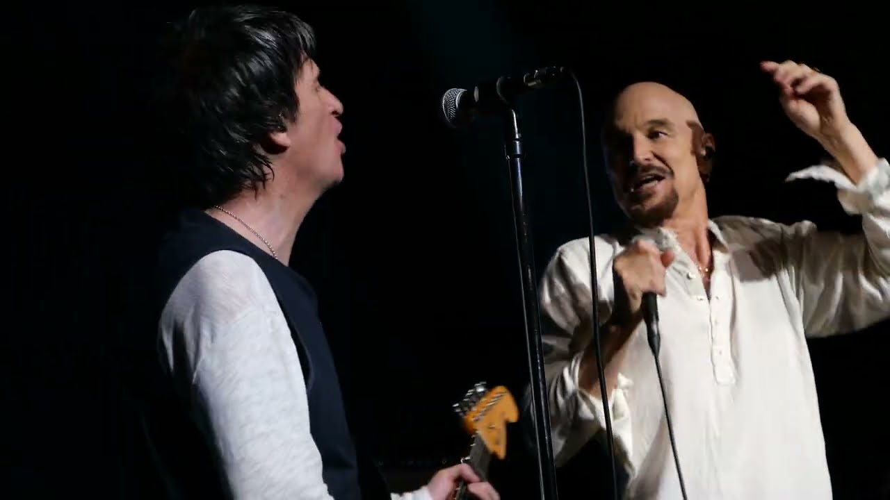 “The Passenger" (Iggy Pop) - Johnny Marr & Tim Booth, Brooklyn Paramount, Brooklyn, NYC 10.08.24