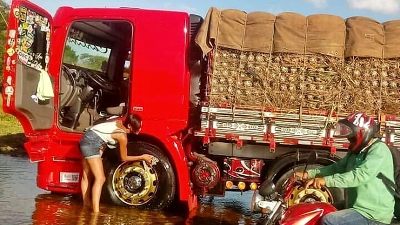 Fotos de carretas e caminhões rebaixados e tunados para facebook