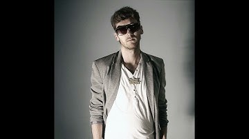 OVERWERK - Apart (1 hour)