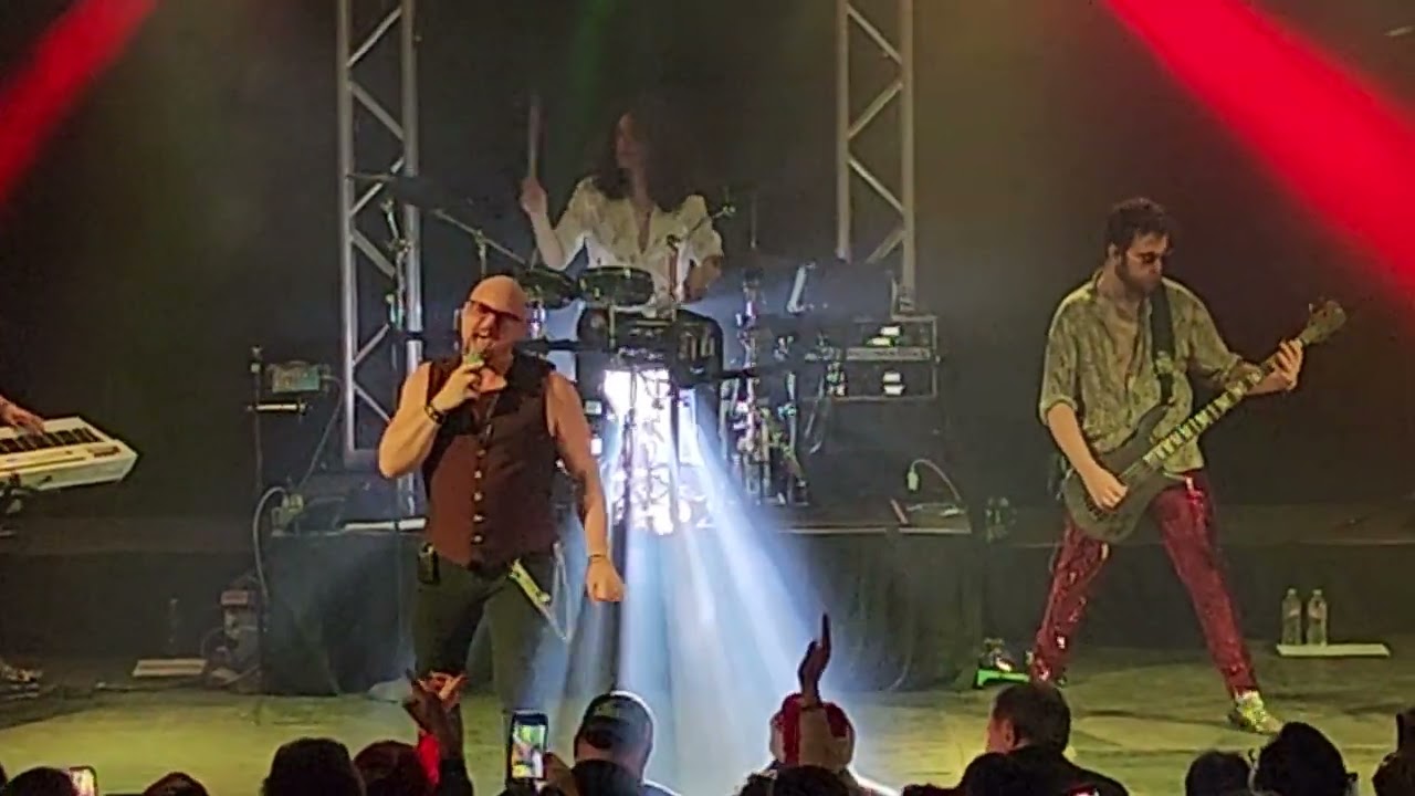 Geoff Tate Of Queensrÿche - Breaking The Silence