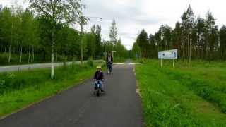 Финский Внук На Велосипеде С Дедом В Варкаусе