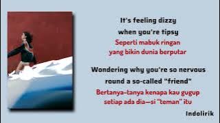 Download lagu NIKI - Buzz | Lirik Terjemahan Indonesia