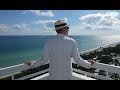 Fontainebleau Miami en el TV show Mis Hoteles Favoritos con Esteban Mercer