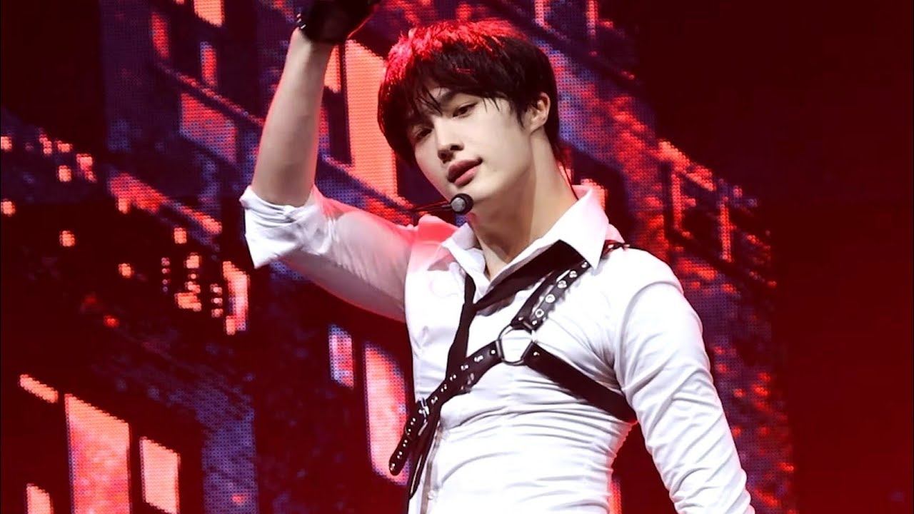 [CIX 현석 직캠]'Love Killa'cover. FANCAM[4K] @250330 CIX 4th CONCERT 'THUNDER FEVER' IN SEOUL