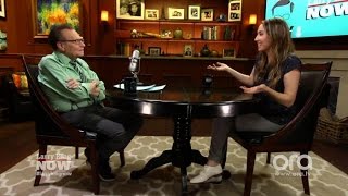 Whitney Cummings' 'Bizarre' Tinder Date Story | Larry King Now | Ora.TV