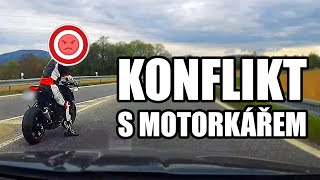 KONFLIKT s Motorkářem, BLÁZEN v Protisměru a Couvá Po Kruháči - Perly Ze Silnic 140