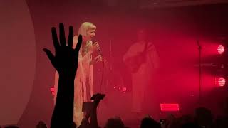 AURORA - Murder Song (5,4,3,2,1) (acoustic) - Live at Paradiso 2022