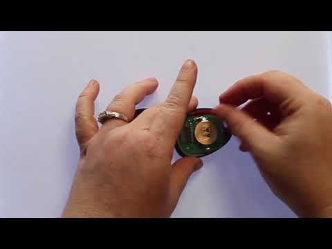 How To Replace A 2004 – 2007 Saturn Vue Key Fob Battery