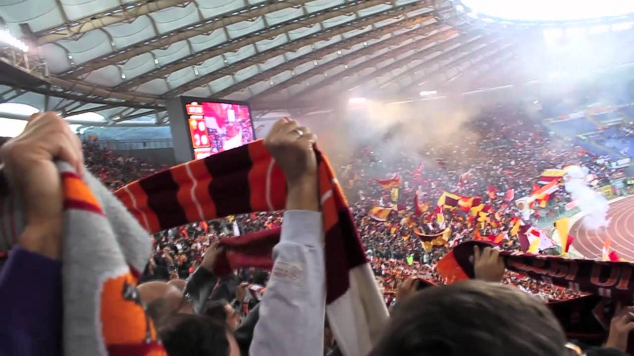 Fans singing before AS Roma - AC Milan 29/10 - 11 - YouTube