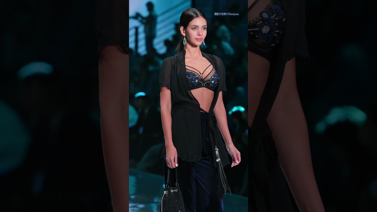 SIUF深圳内衣展古今内衣走秀 #lingerie #beauty #show #model #fashion #catwalk