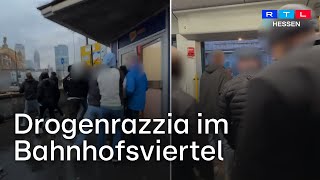 Kampf Gegen Den Illegalen Drogenhandel In Frankfurt Zivilbeamte Stürmen Aus Der Straßenbahn