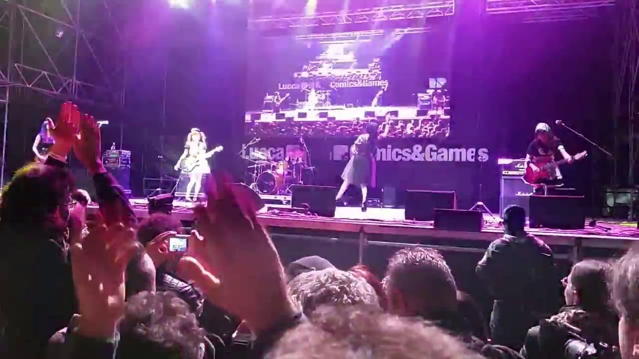 BandMaid Thrill, Freezer Lucca Comics&Games 2016 YouTube