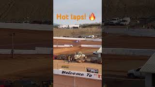 Nick Hoffman makes hot laps at Volunteer Speedway! #worldofoutlaws #worldofoutlawsdirtracing