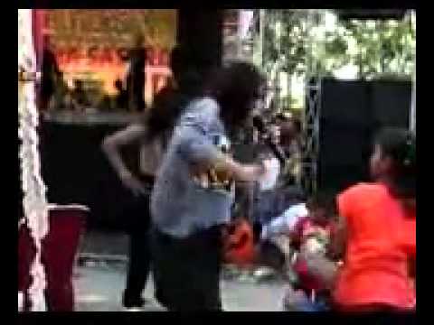 di usir laki   diana sastra