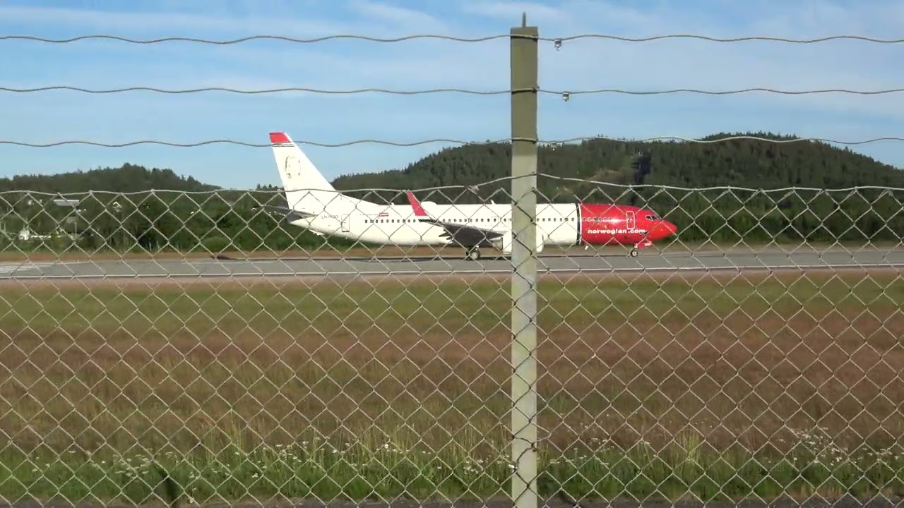 Norwegian Boeing 737-800 LN-NOD SONJA HENIE FRA KJEVIK LUFTHAVN TIL OSLO LUFTHAVN