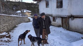 SUMMER AND WINTER LIFE IN THE FOREST VILLAGE - DOCUMENTARY