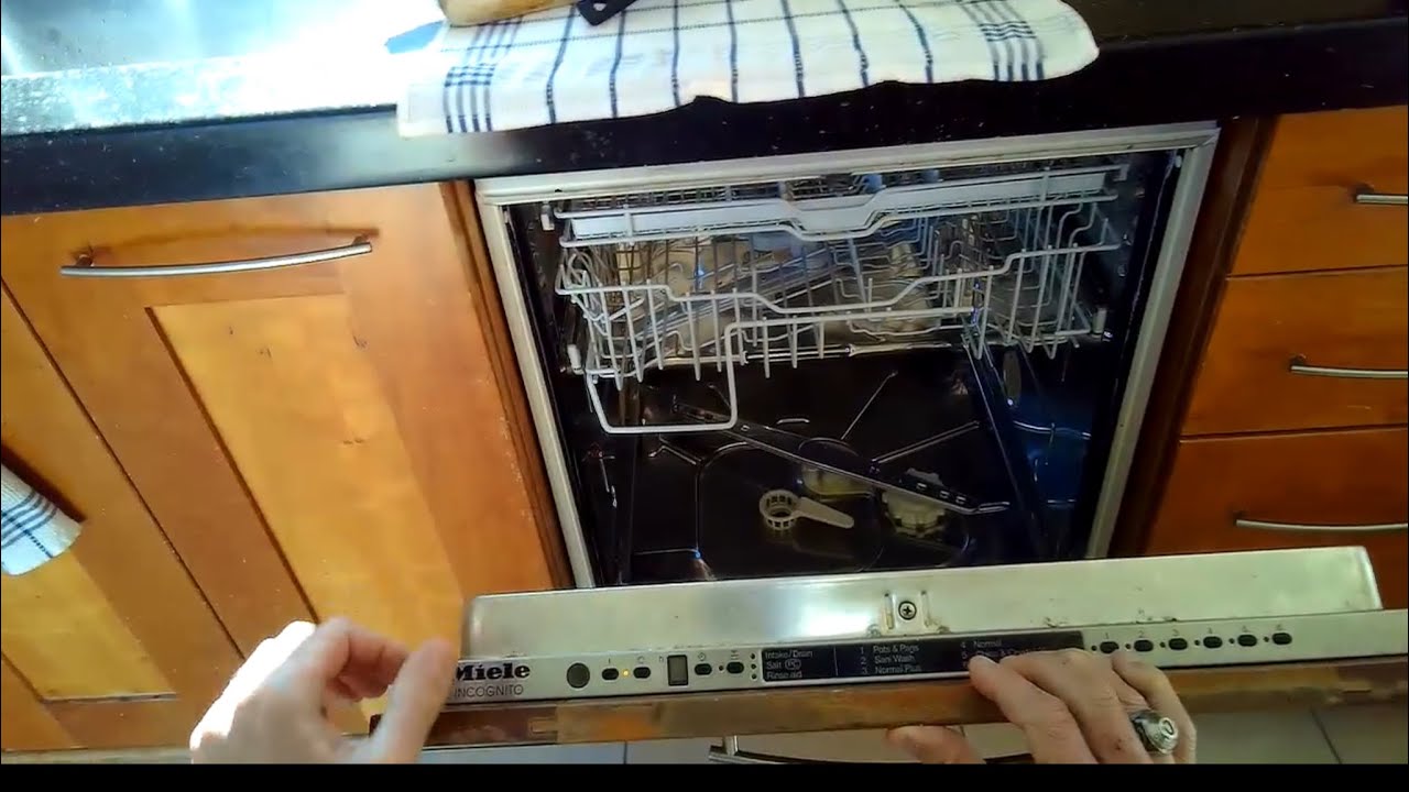 f11 on miele dishwasher