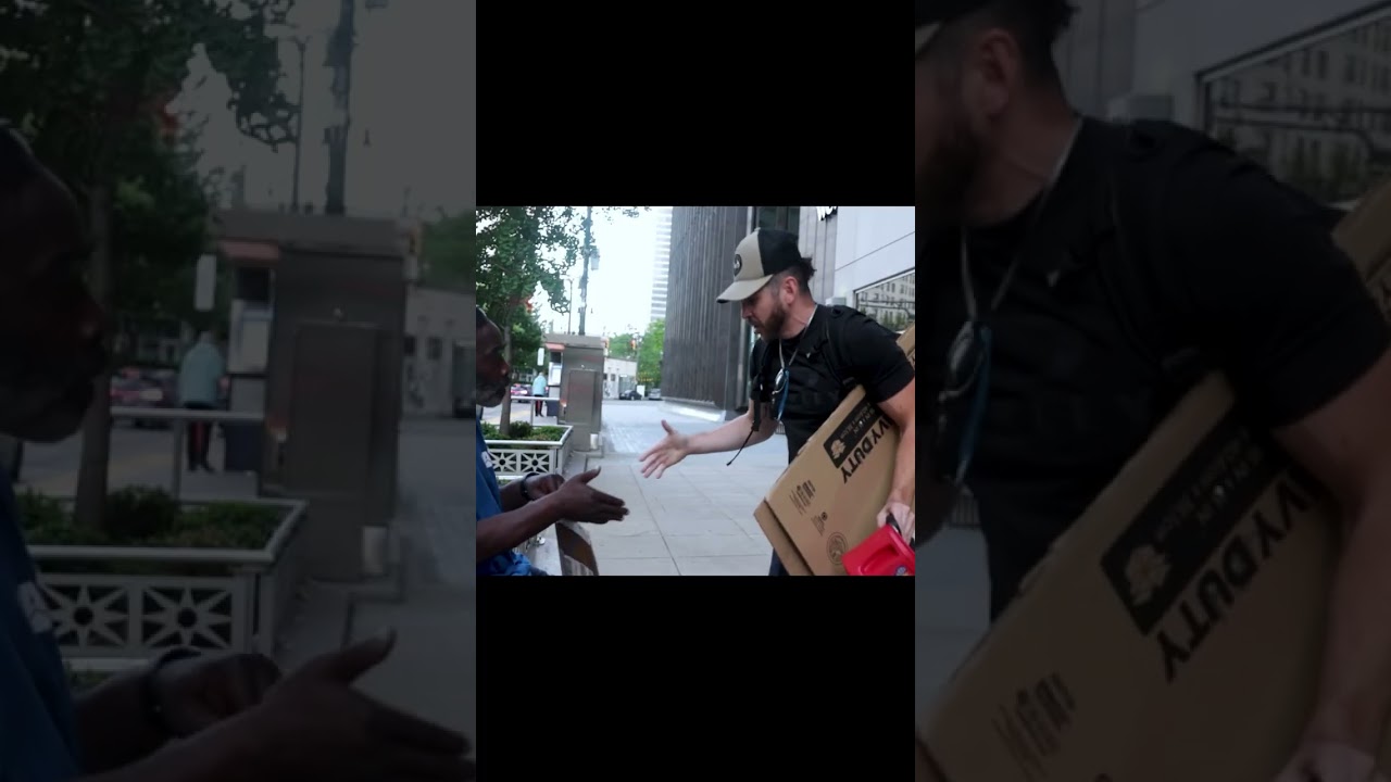 Best Homeless Signs Experiment (funniest and most effective homeless signs)