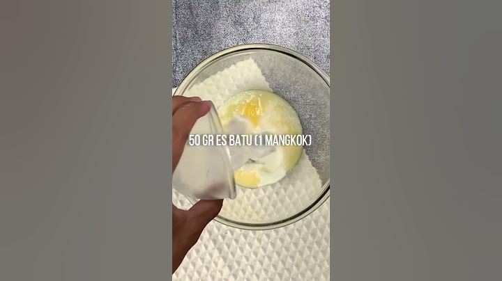 make the easiest homemade whipped cream!