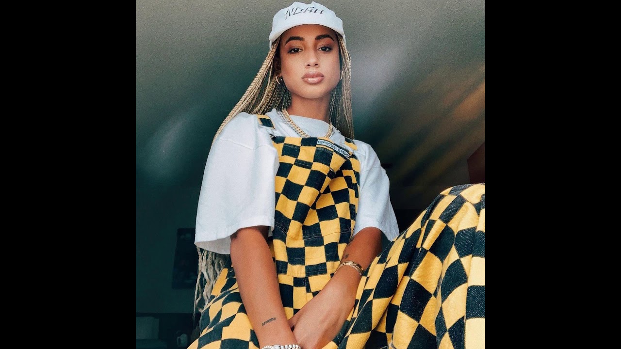 DaniLeigh Type Beat - Right Ft. Bhad Bhabie