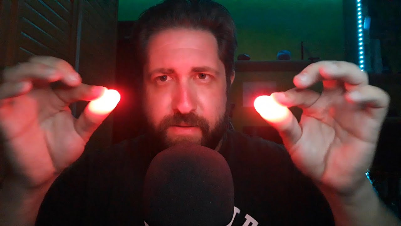 ASMR en ESPAÑOL 😲 - te quito las PREOCUPACIONES con los ✨✨DEDOS LUMINOSOS✨✨ ||EL ASMR DE JUAN||