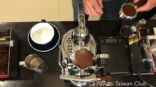 La Pavoni lever machine