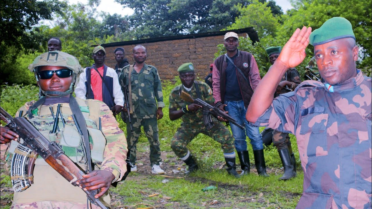 KAMANDA NGOMA NZITO  AKIELEKEYA  MILIMANI TARAFA LA UVIRA NA VIKOSI KUCHAPA ADUI, APATA KICHAPO 