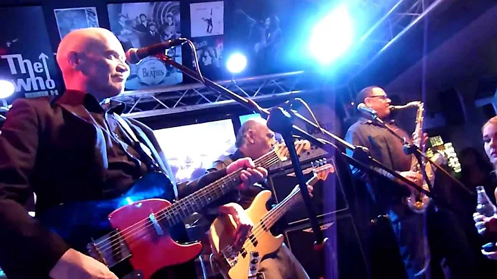 Norman Watt-Roy & Wilko Johnson 'Roxette' 29.10.13