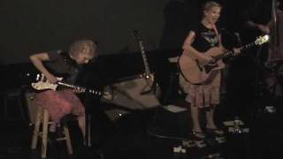 Kristin Hersh &amp; Tanya Donelly Live &quot;fear&quot; 10/6/07 [2 of 9]