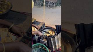 Village style big chips frying 😍🔥 গ্রামের অসাধারণ পাপর ভাজি 😳🔥 #viral #streetfood